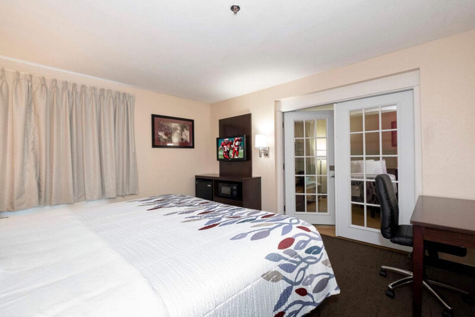 Red Roof Inn Plus + Phoenix West Exterior foto